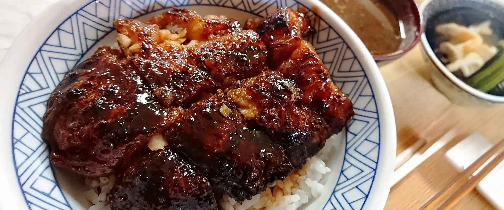 ナマズの蒲焼きはまずい？料理に臭みは？うなぎの代用魚？